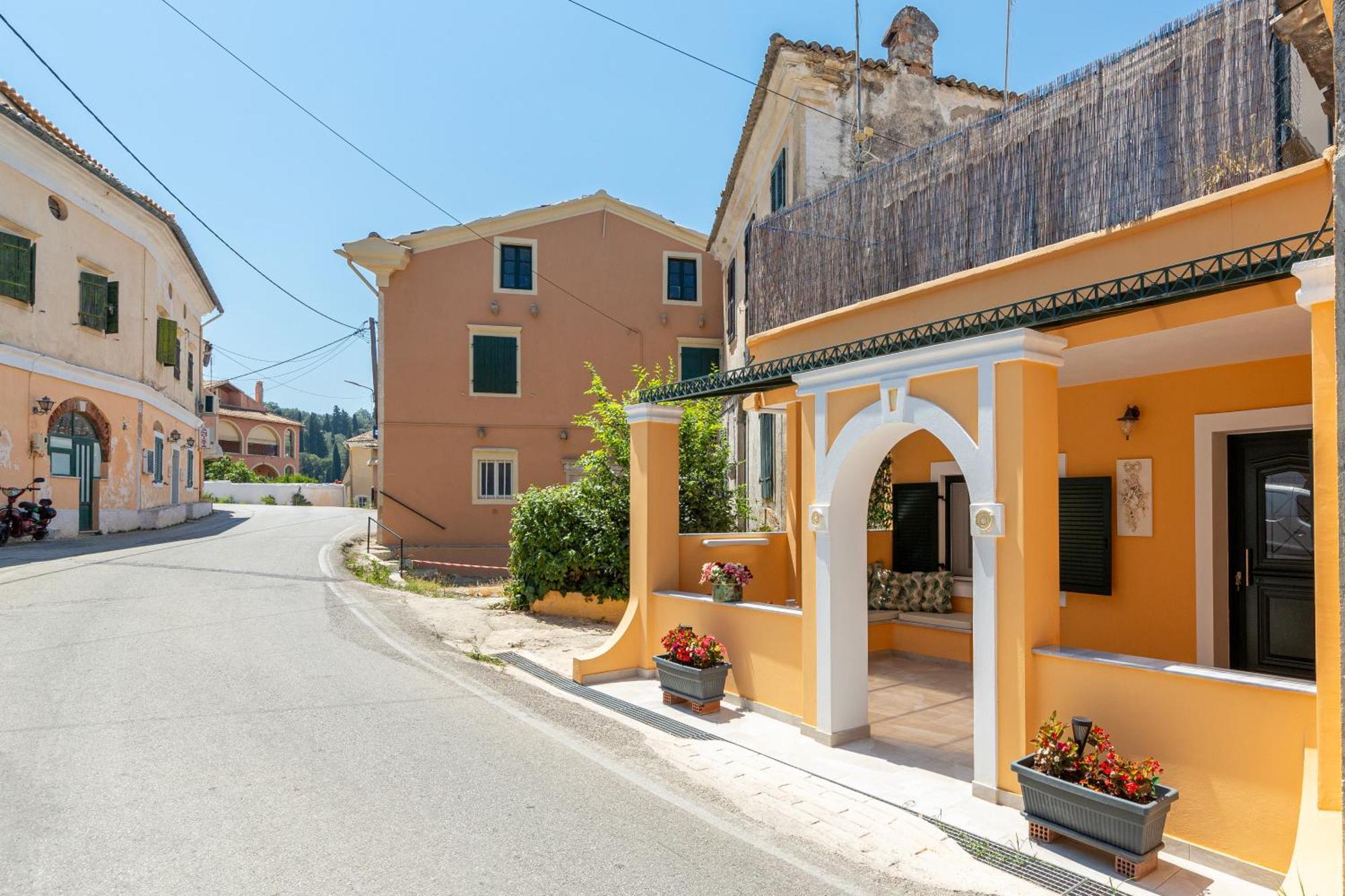 Ferienwohnung Fiorita Ionica Achílleion Exterior foto